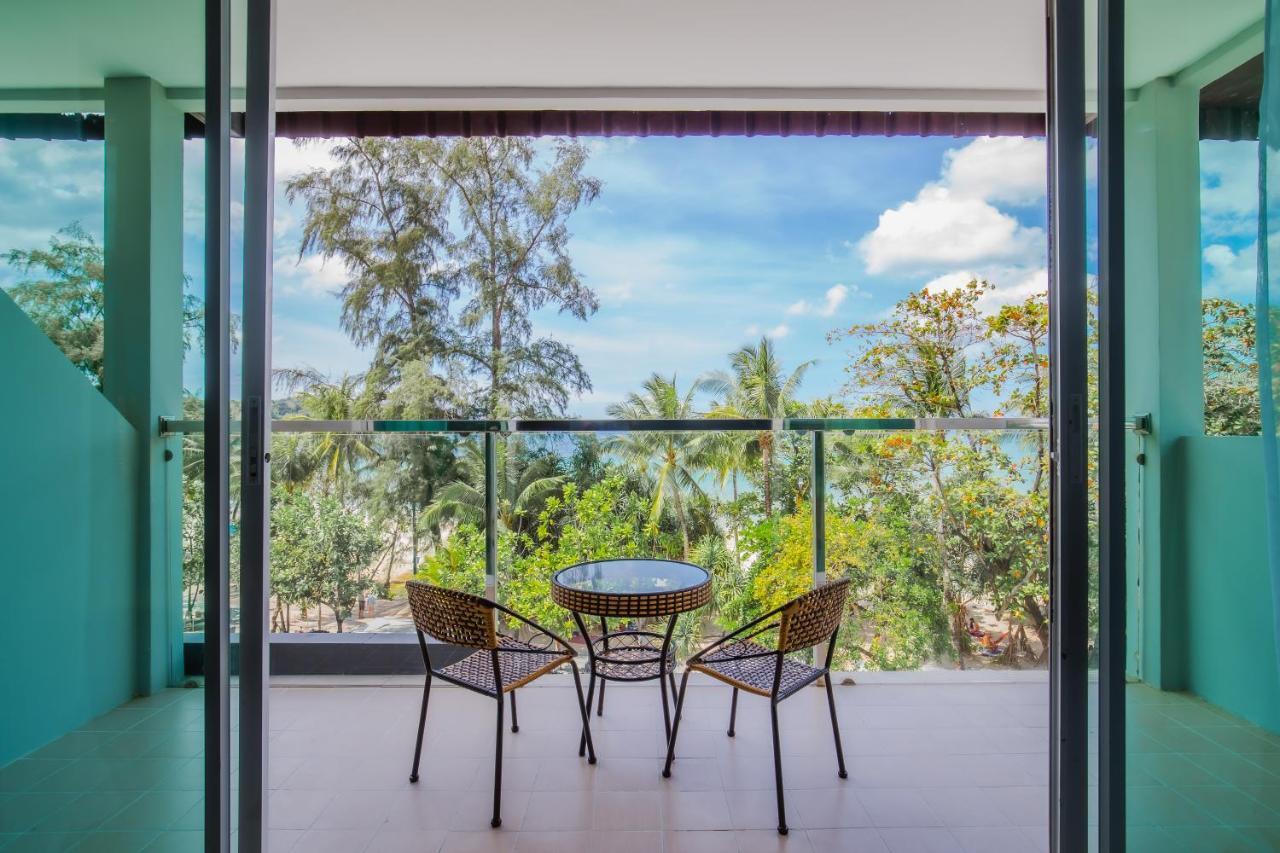 Time Out Hotel Patong Exterior foto
